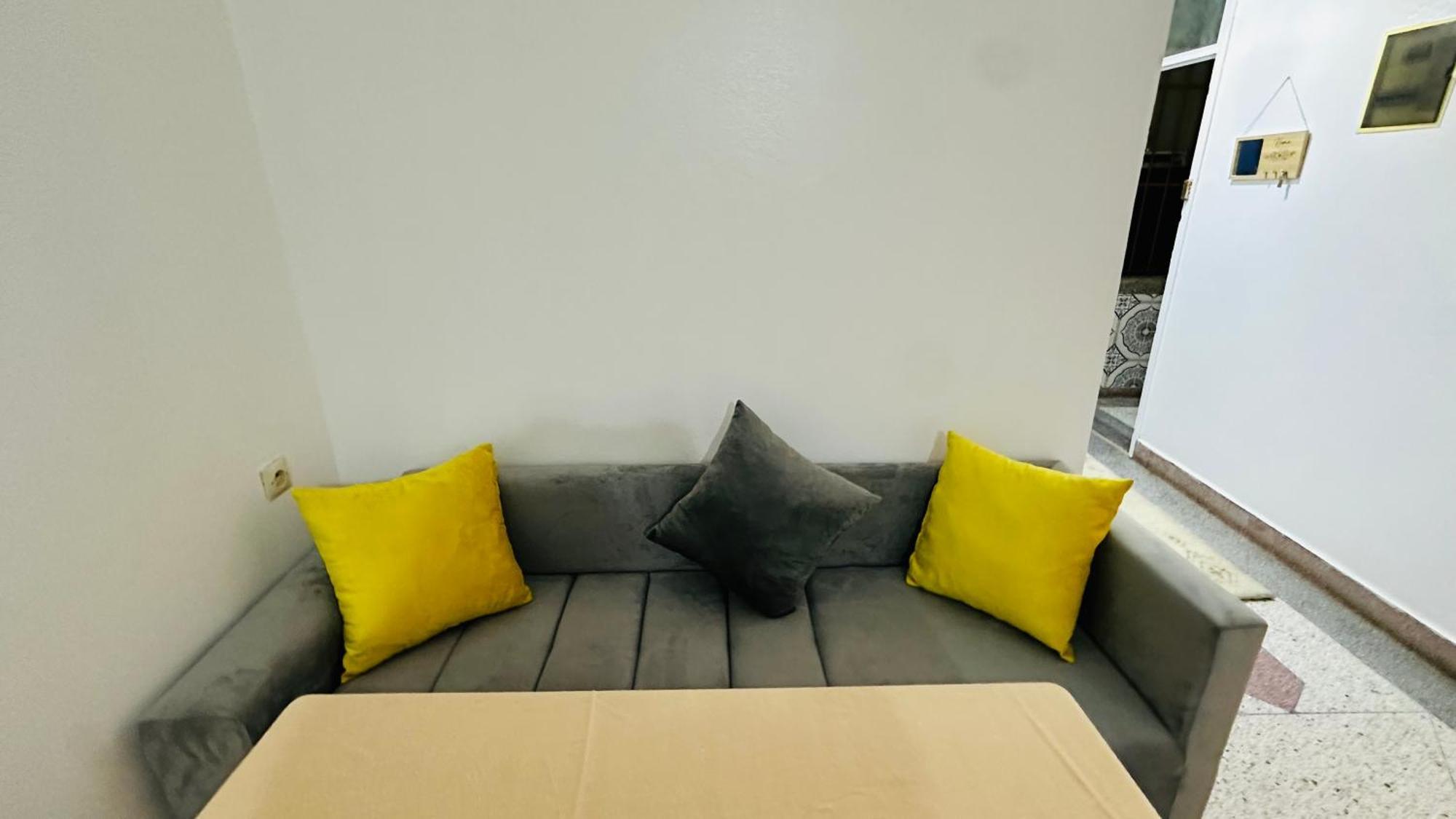Karaz Homestay Grand Appartement Avec Rooftop Monte Arrouit Buitenkant foto