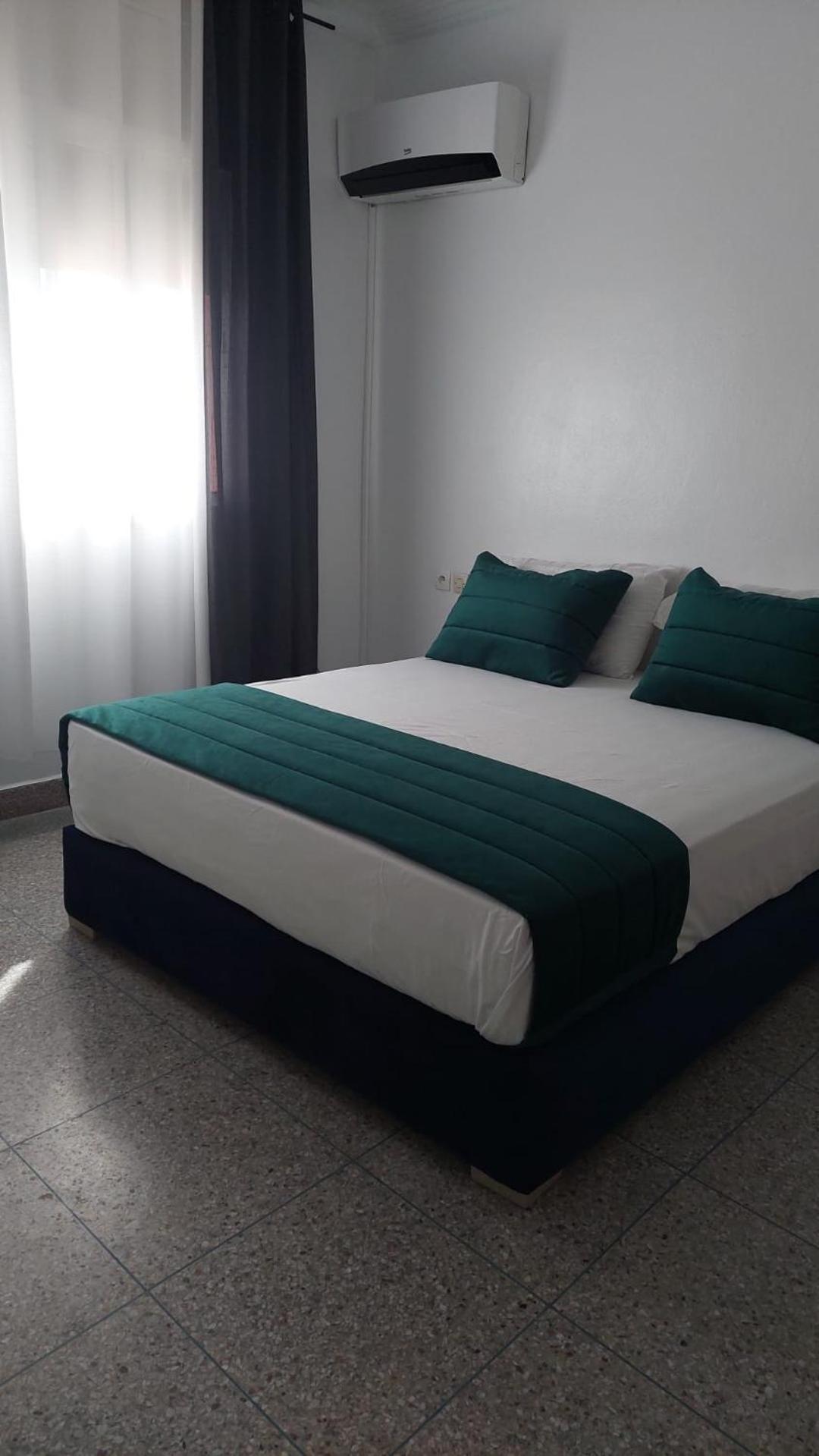 Karaz Homestay Grand Appartement Avec Rooftop Monte Arrouit Buitenkant foto