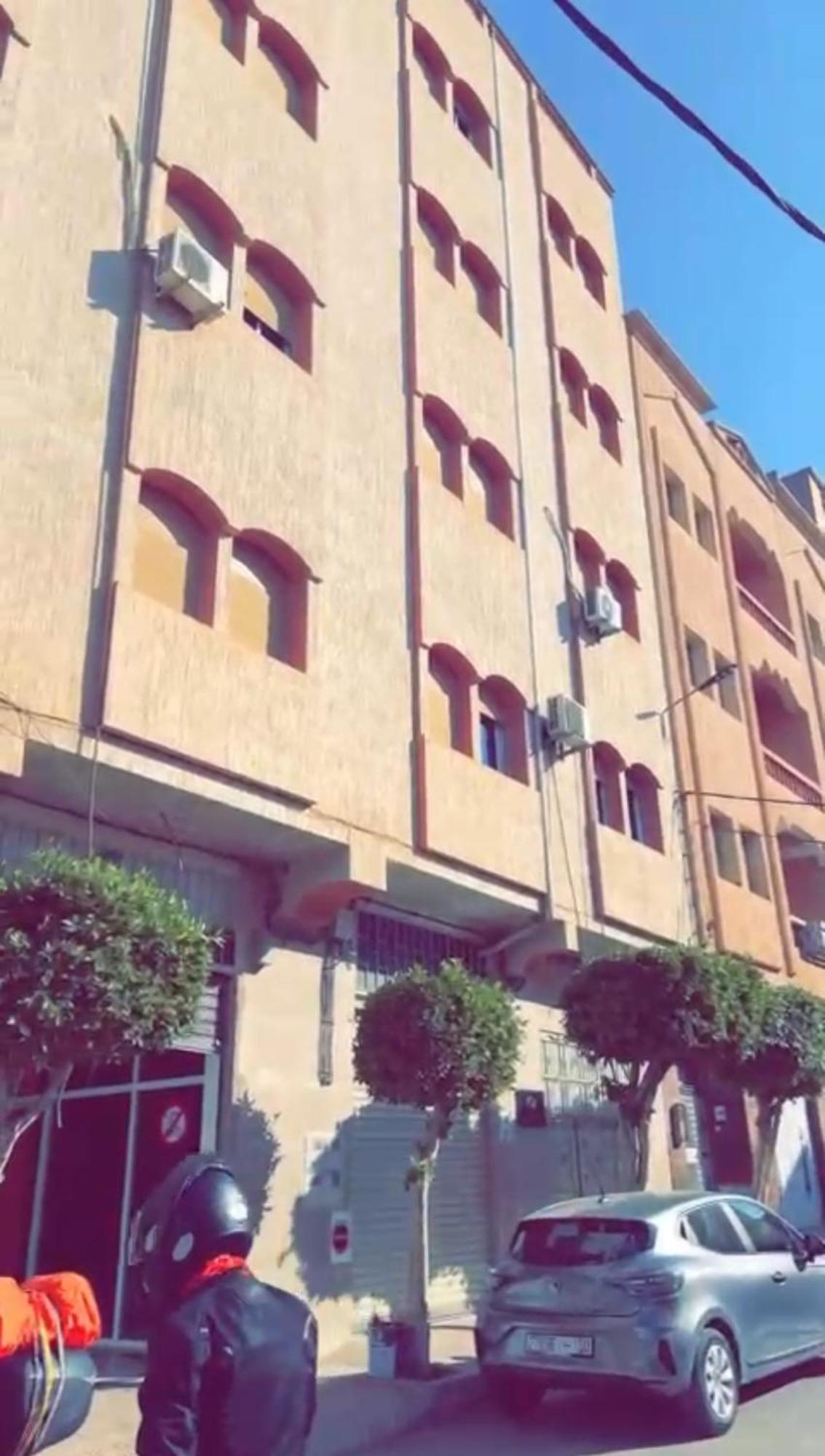Karaz Homestay Grand Appartement Avec Rooftop Monte Arrouit Buitenkant foto